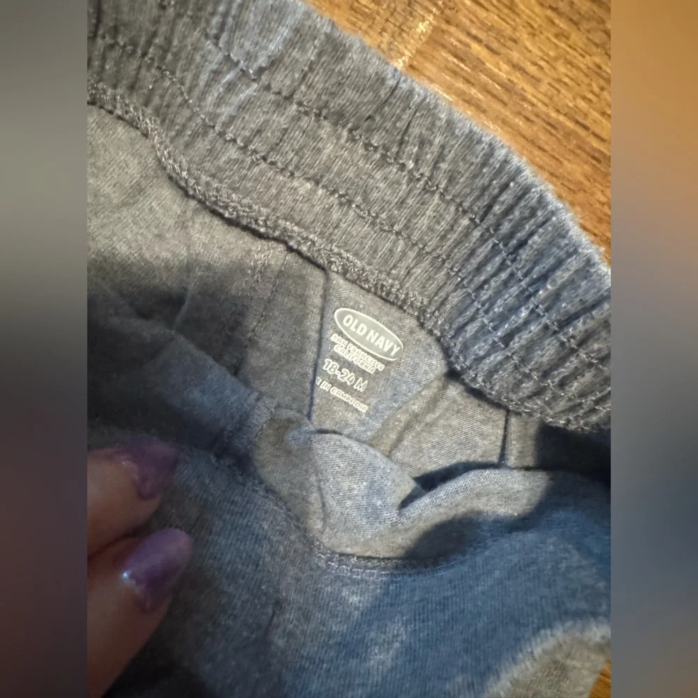 Old navy girls joggers 18-24 months bonus free paw patrol top